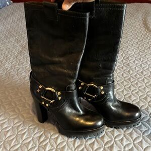 Tory Burch Boots, Size: 5.5